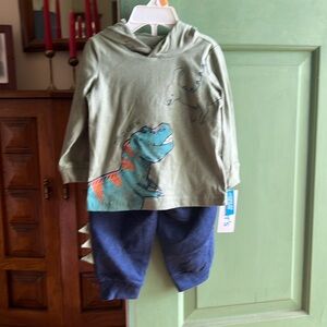 Caters two piece Dino 🦕 🦖 12m Jogger set NWT